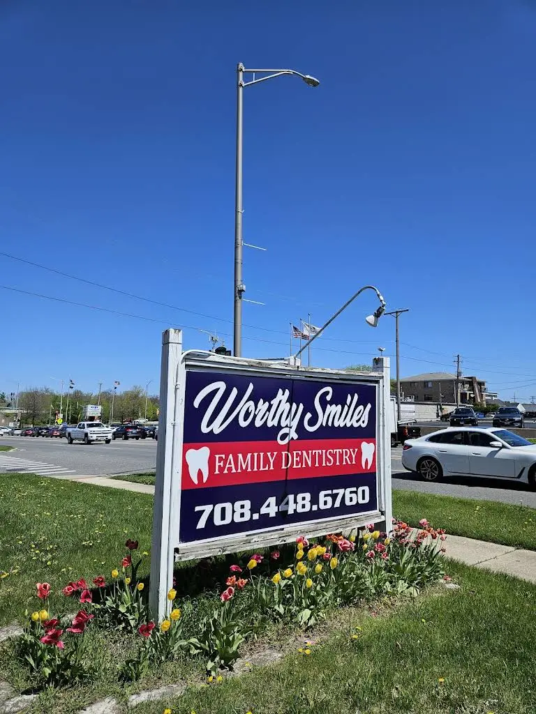 Worthy Smiles - Dr. Lubna Kadir, DDS