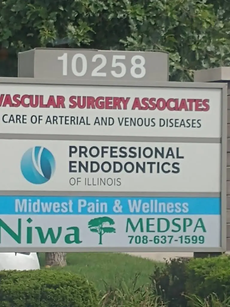 Professional Endodontics of Illinois
