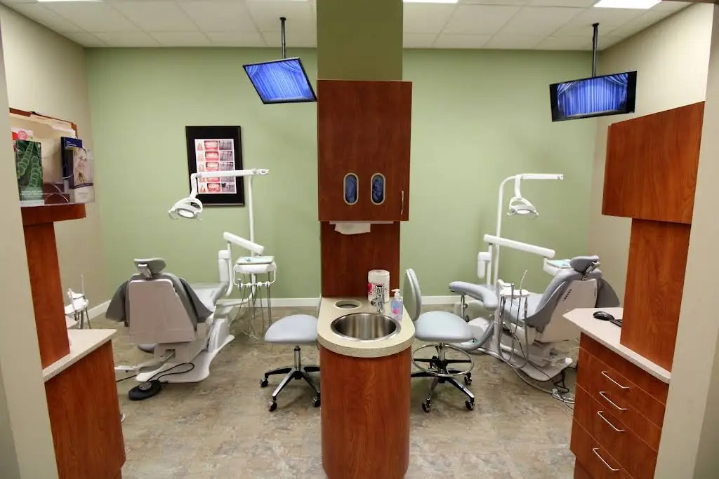 Woodlake Family Dental