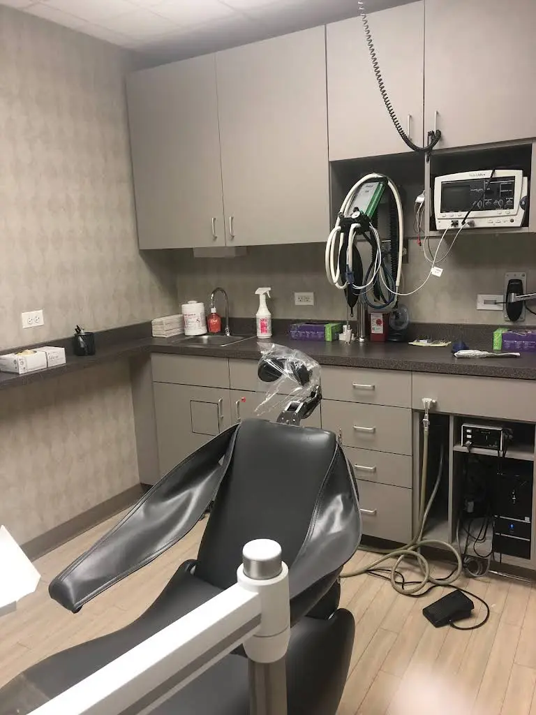 Precision Oral Surgery and Implants