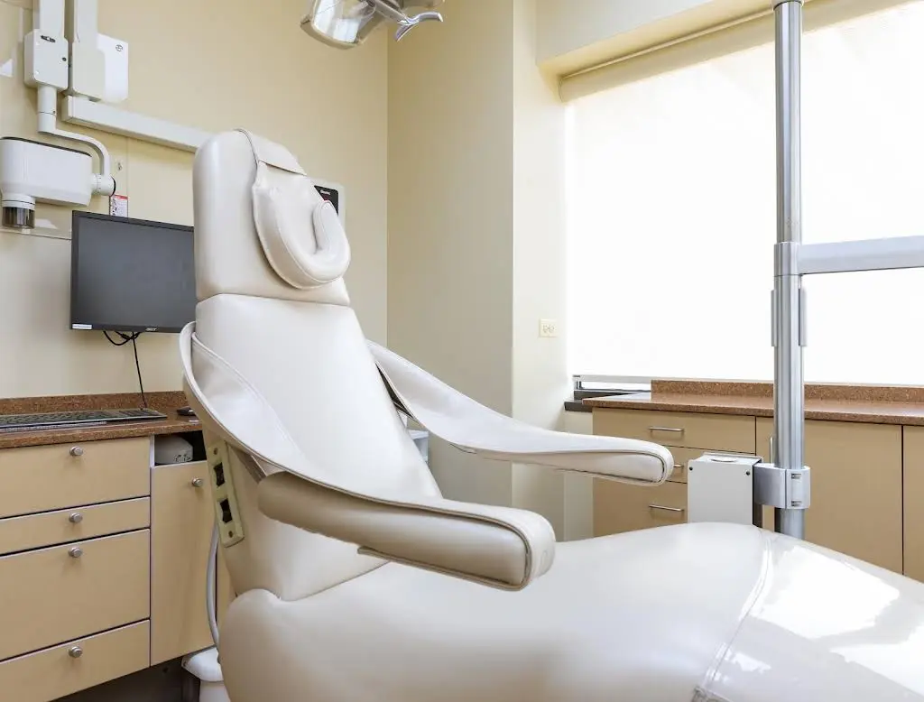 Webster Dental Care Evanston