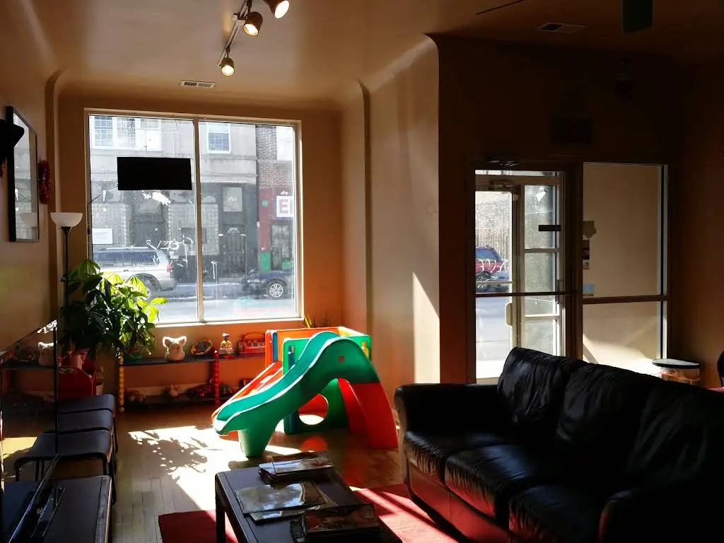 Pilsen Dental Center