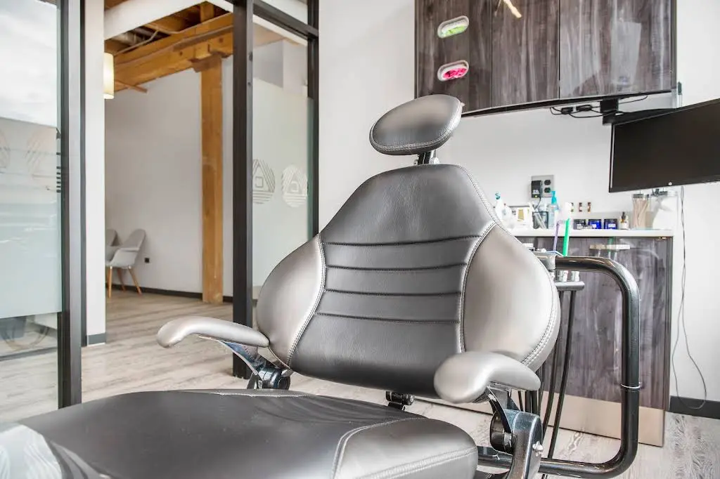 Cameo Dental Specialists - West Loop