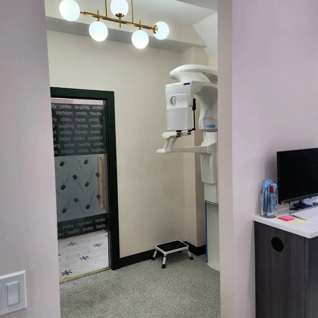 Comfort Dental Studio - Pilsen Office