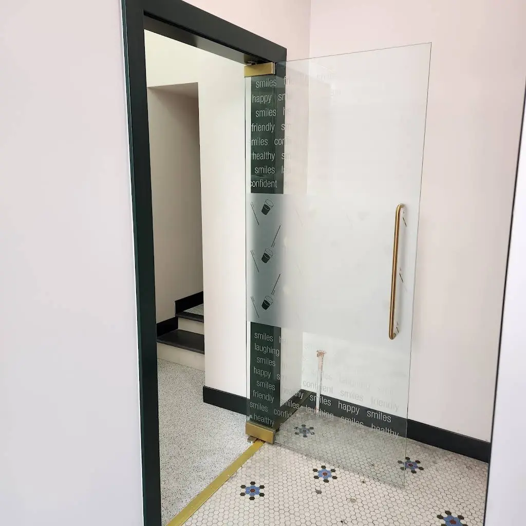 Comfort Dental Studio - Pilsen Office