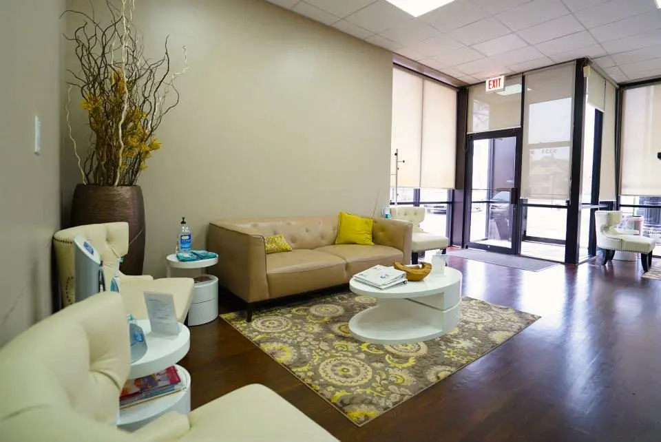 1st Family Dental-Andersonville