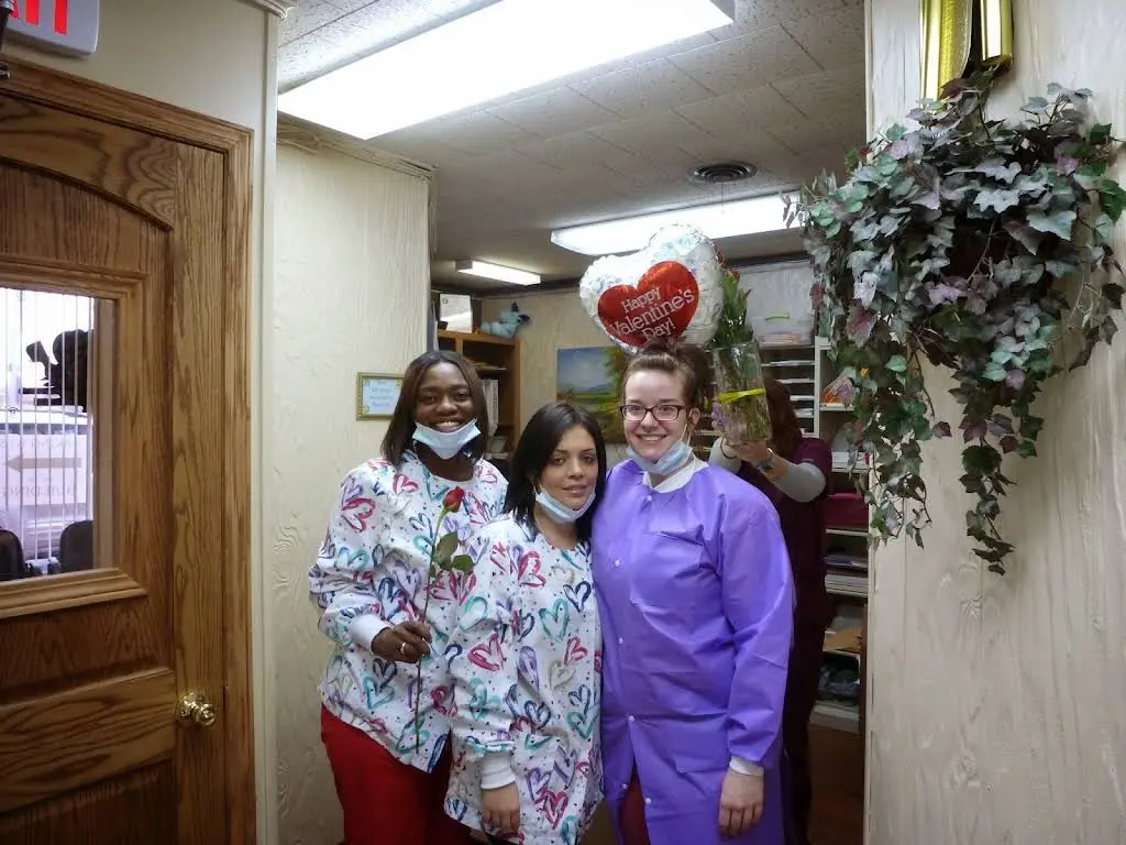 Family Dental Care - Evergreen Park