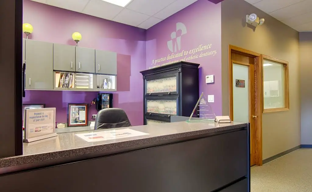 Khanna Dentistry of Geneva