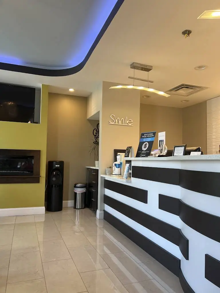 Signature Smiles Dentistry / Dr. Pariana Tung, DDS