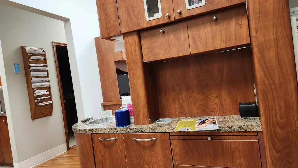 Dynamic Family Dentistry / Dr. Farida Khattak, DDS