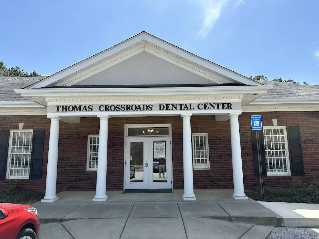 Thomas Crossroads Dental Center: Frank Huff Jr., DMD & Bryan Scalf, DDS