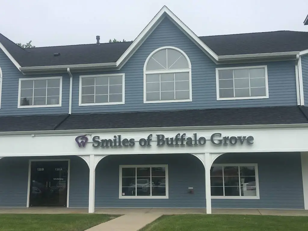 Smiles of Buffalo Grove: Atosa Sarrafi, DMD