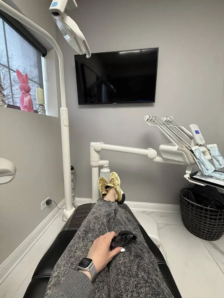 Smiles of Buffalo Grove: Atosa Sarrafi, DMD