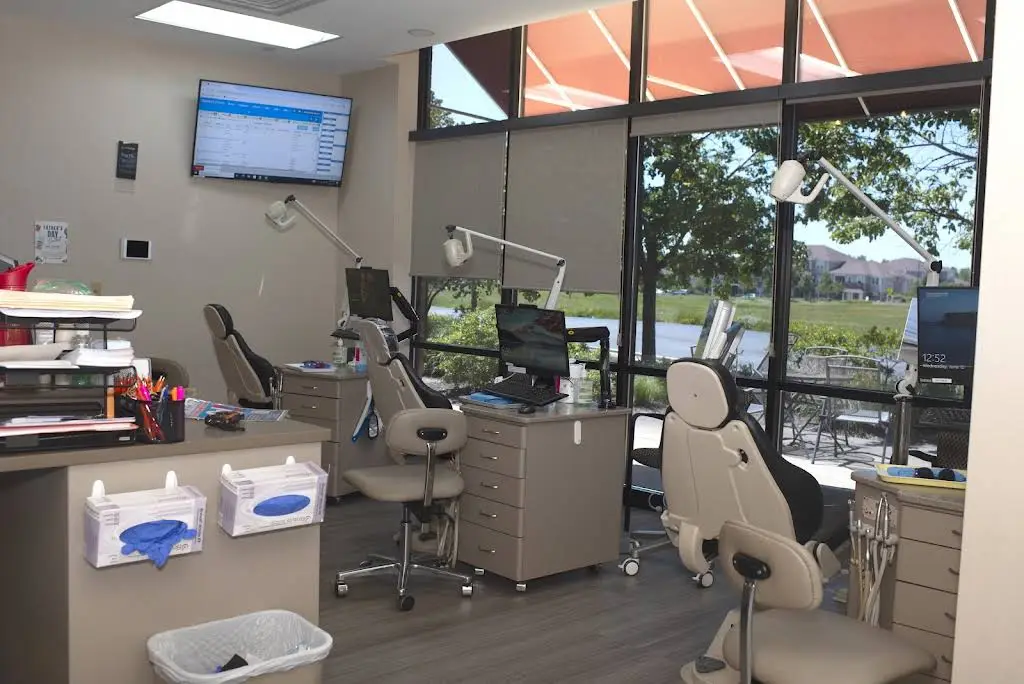 Hurley and Volk Orthodontics - Algonquin