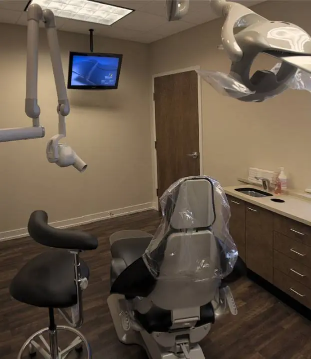 Advanced Dental & Implant Care