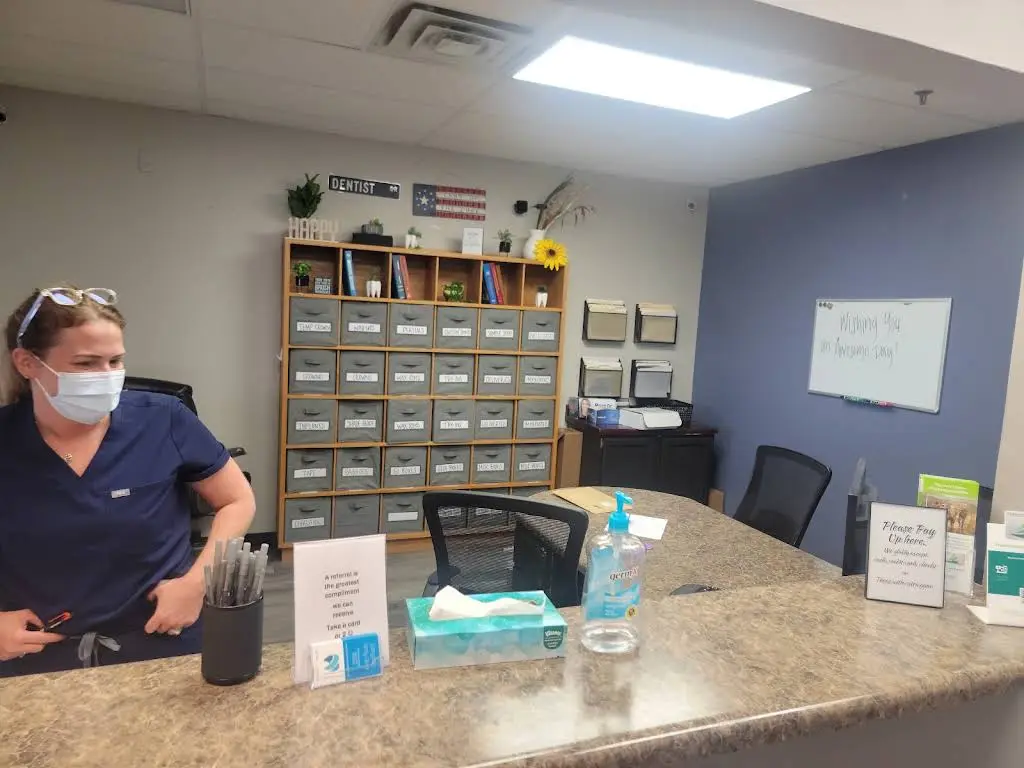 Everyone's Family Dental - Dixon
