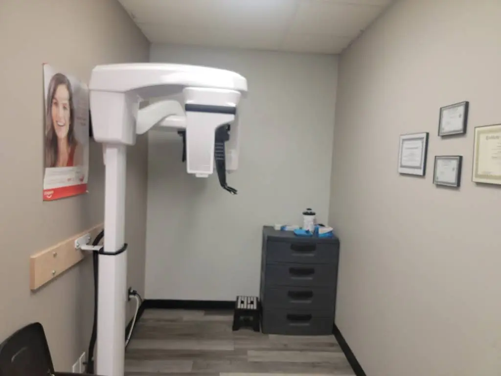 Everyone's Family Dental - Dixon
