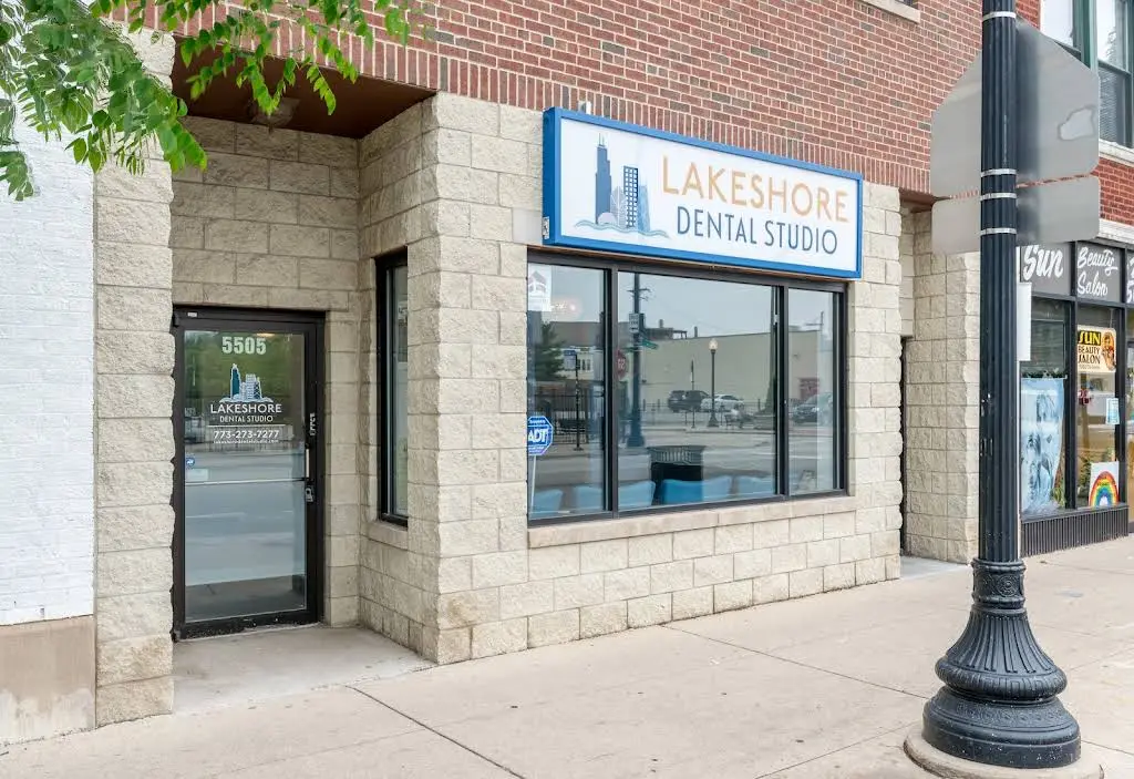 Lakeshore Dental Studio of Chicago