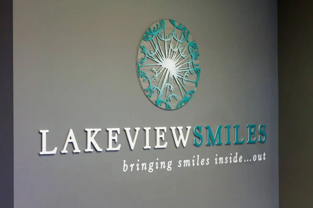 Lakeview Smiles