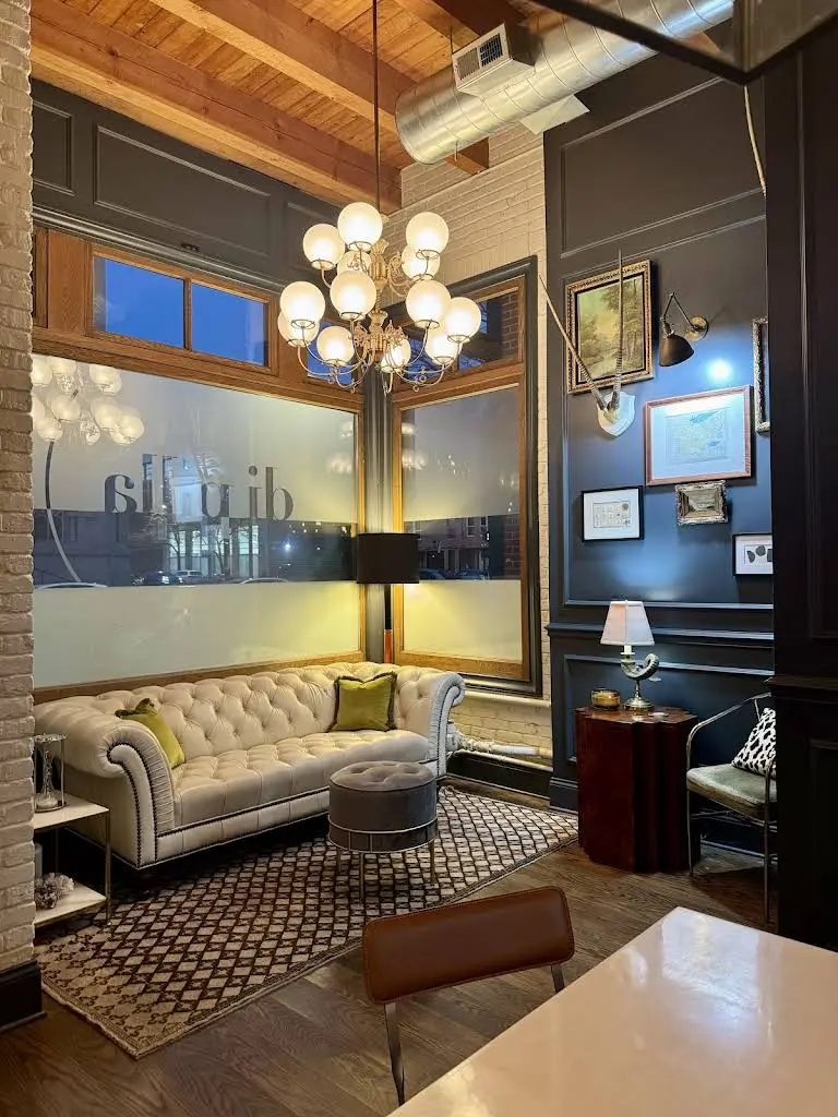 Pearl Aesthetics & Dentistry