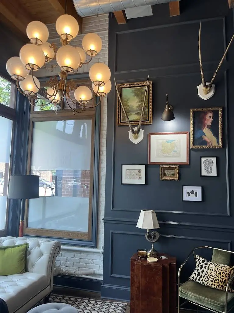 Pearl Aesthetics & Dentistry