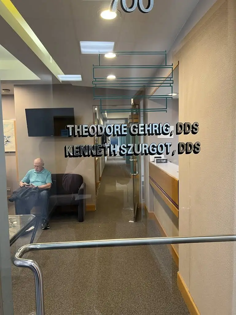 Lincoln Park Dental Associates