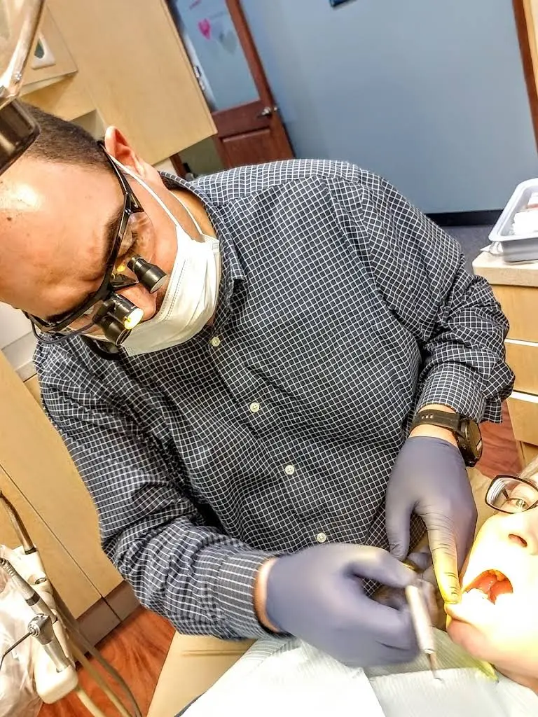 Advent Dental: Victor Ramirez DDS