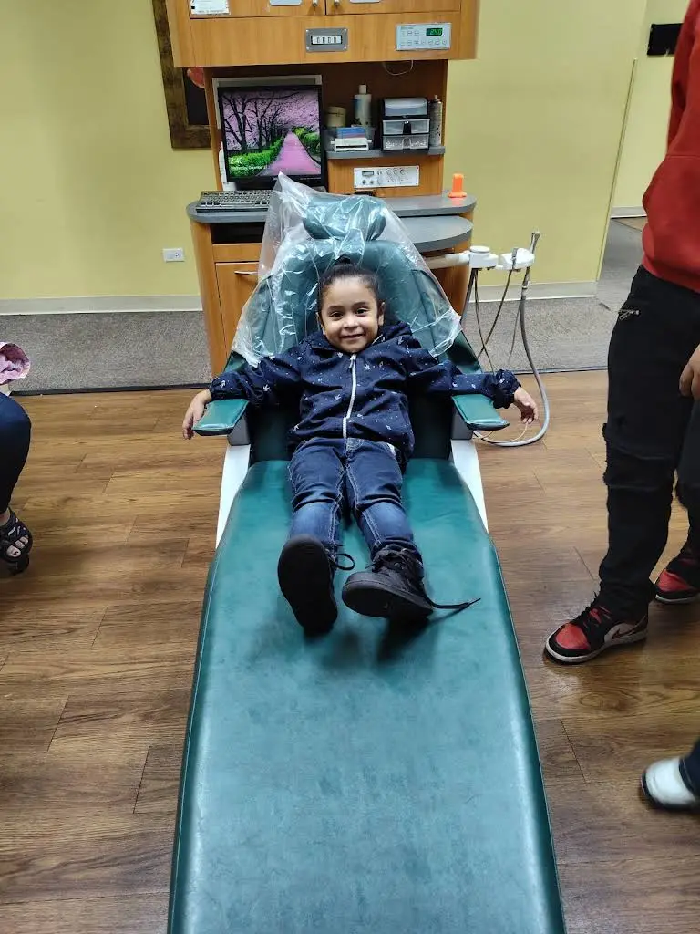 Studio Dental-Damen