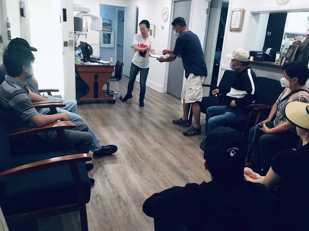 William K Wan, DDS MD