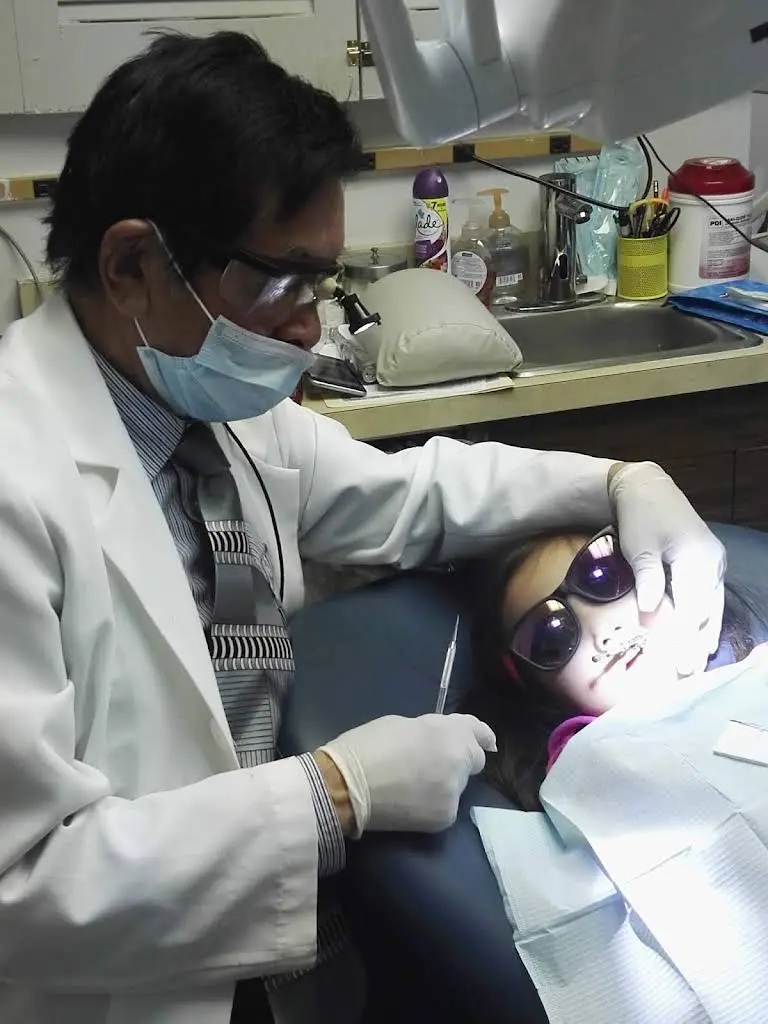 William K Wan, DDS MD