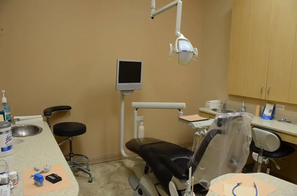 Stoffel & Tomazin Dental Associates