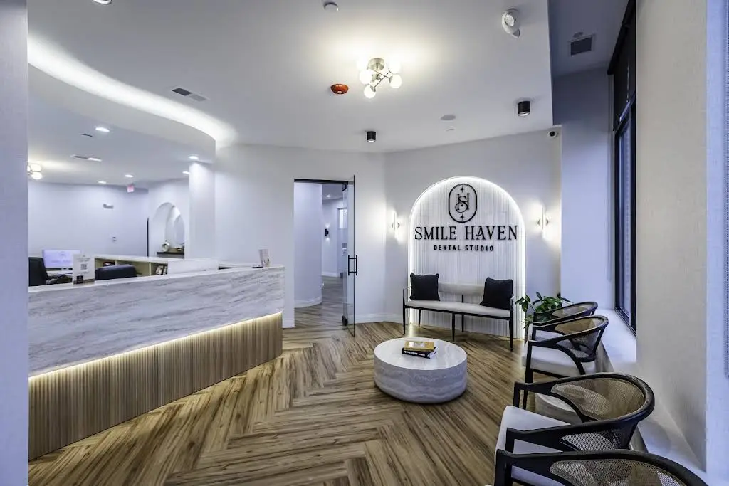 Smile Haven Dental Studio