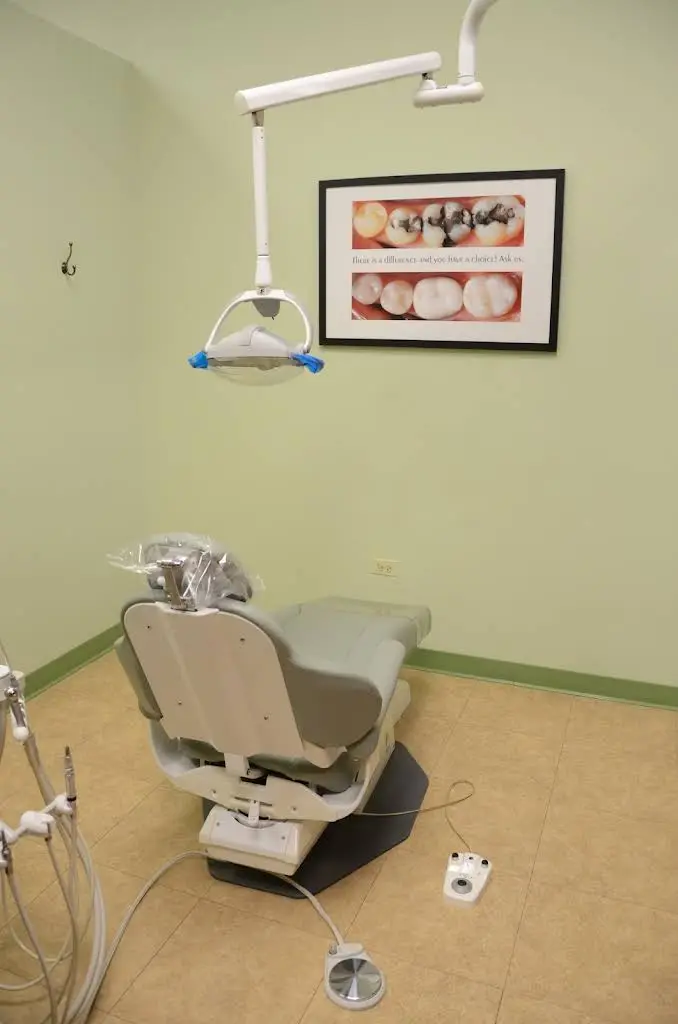 Crestlake Dental Care