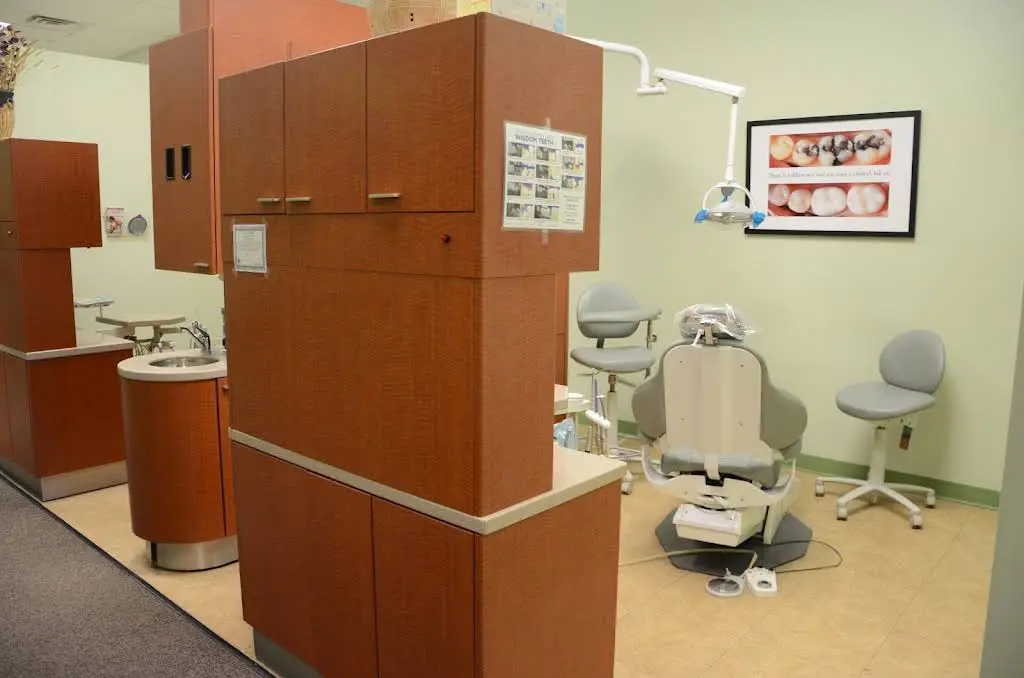 Crestlake Dental Care