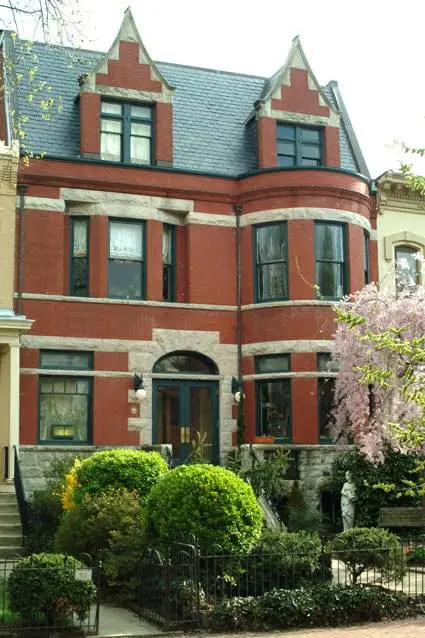 East Capitol Dental