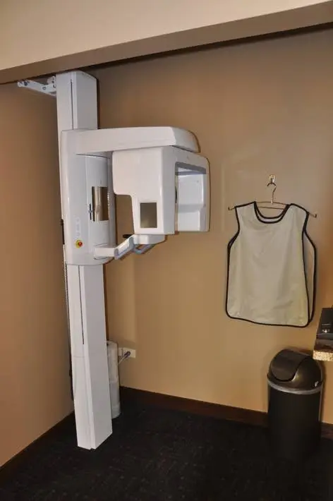 Hawthorn Dental Associates