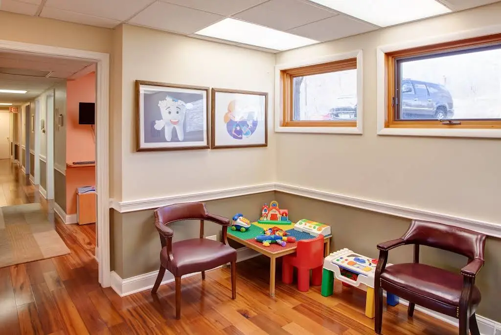 North Suburban Dental of Mundelein