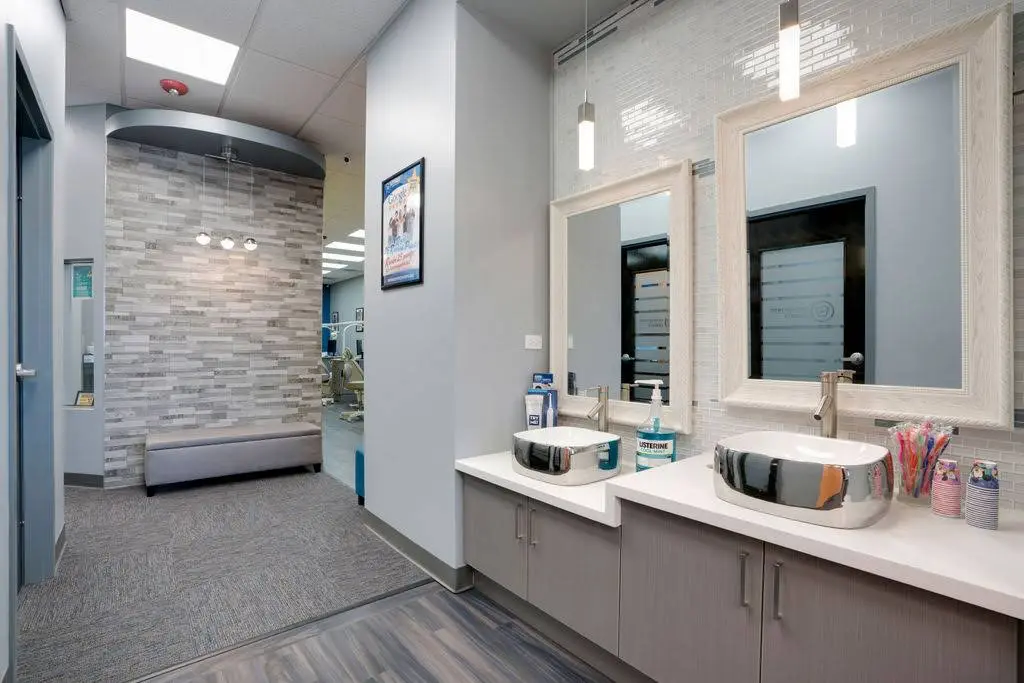 Orthodontic Experts Mundelein
