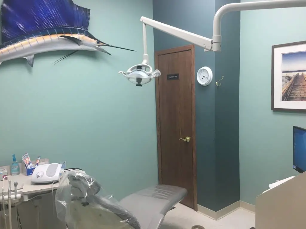 AAA Court Family Dental