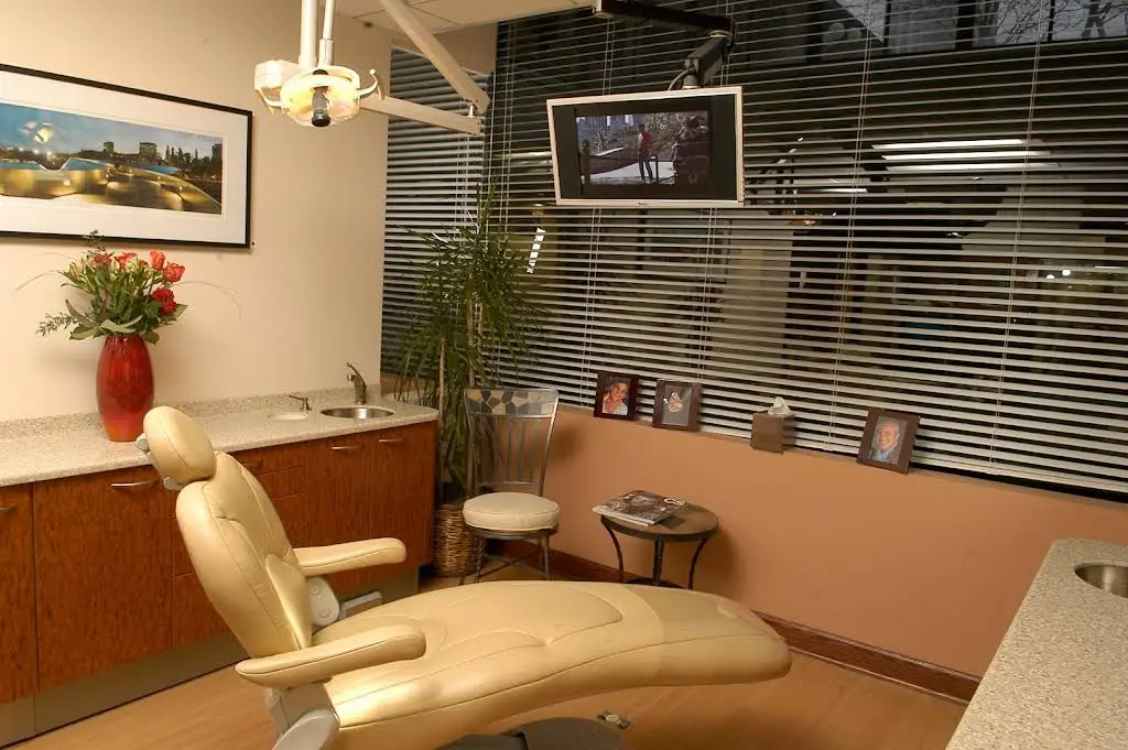 Weller Dental - Chicago