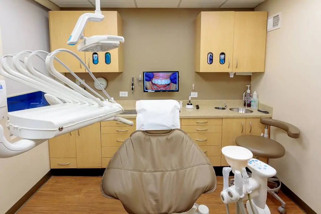 Savin Dental Associates