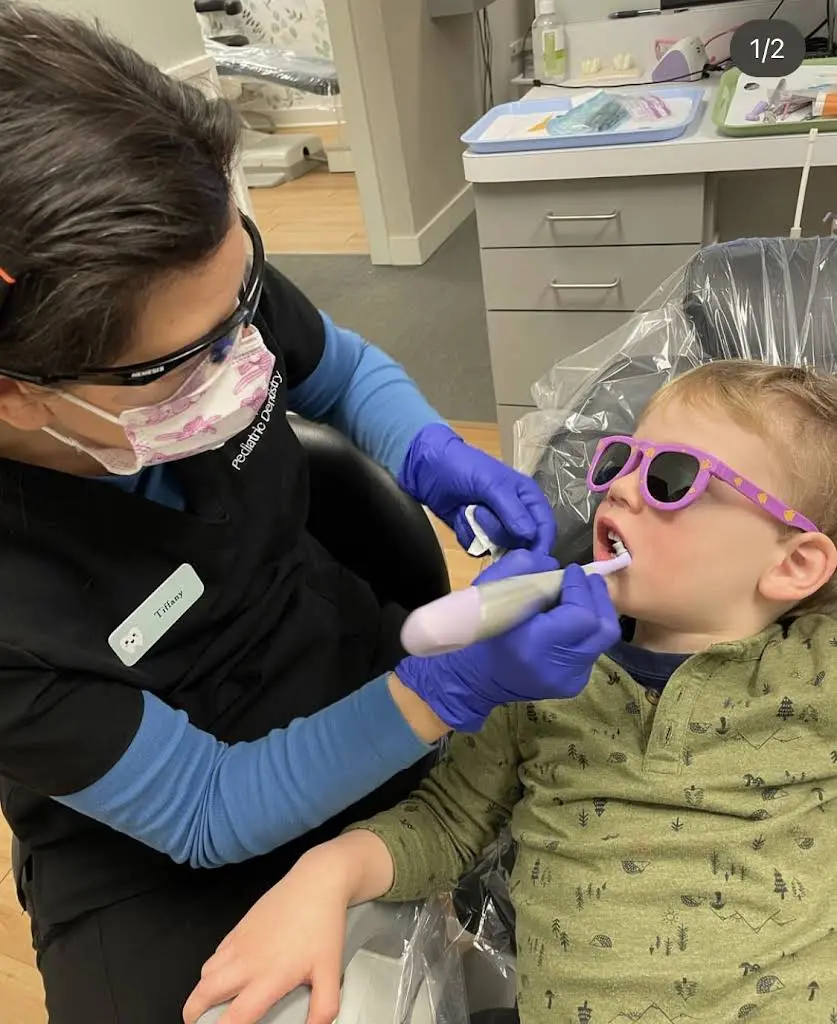 Grins Pediatric Dentistry