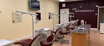 Lee Orthodontics