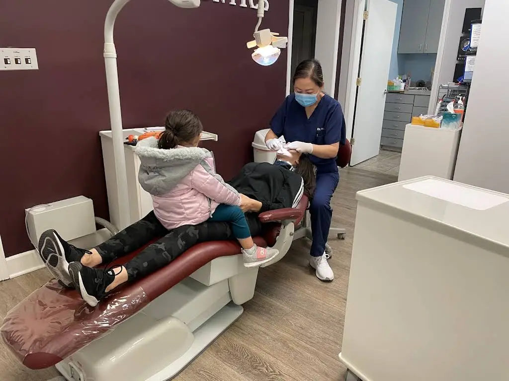 Lee Orthodontics