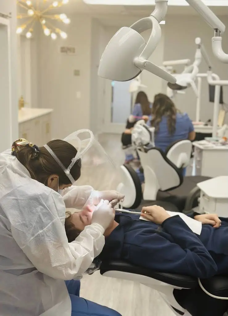 Lee Orthodontics