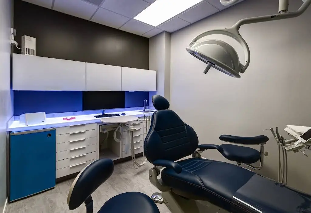 365 Smiles Dental Studio