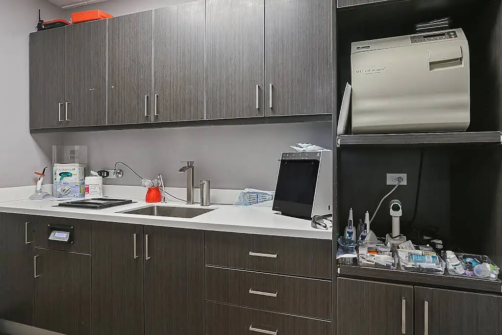 Hyde Park Smile Studio