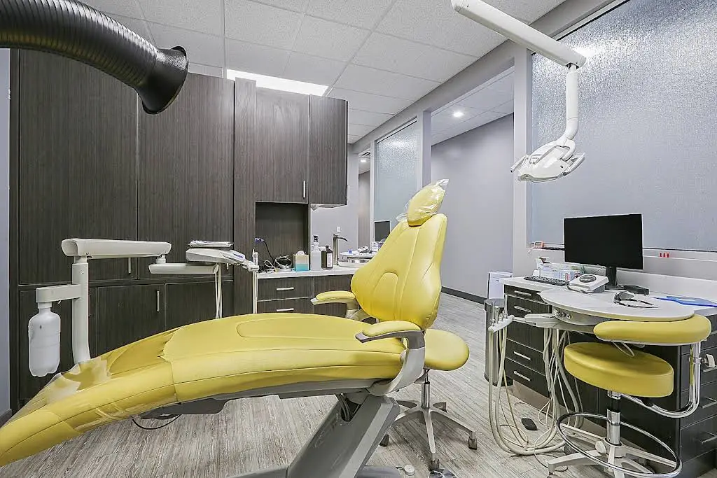 Hyde Park Smile Studio