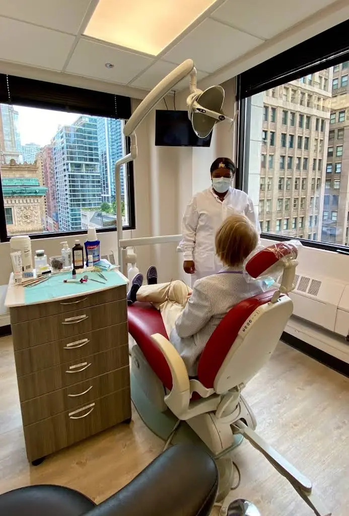 25 East Dental