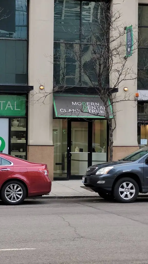 Modern Dental on Clark Street